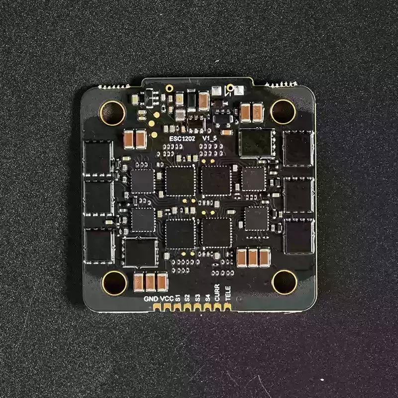 FOXEER Reaper 45A/60A/65A F4 E - Foxeer Reaper F4 128K 65A Esc recensione e prezzo